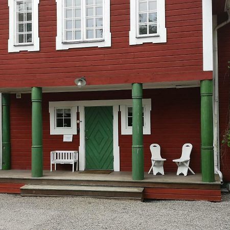 נאקה Stockholm B&B Cottage מראה חיצוני תמונה
