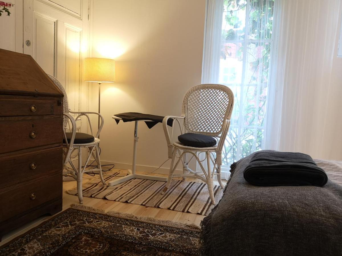 נאקה Stockholm B&B Cottage מראה חיצוני תמונה