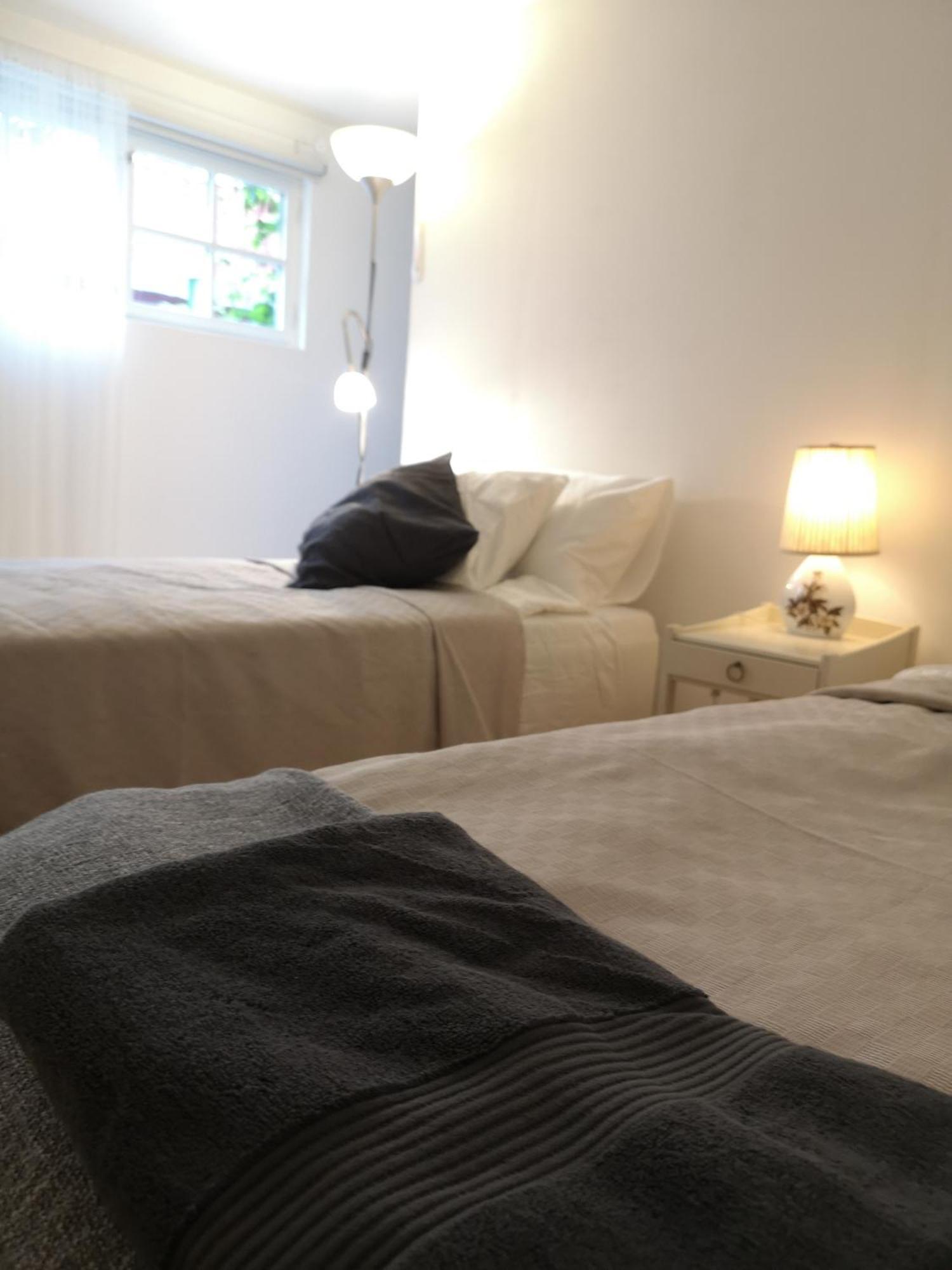 נאקה Stockholm B&B Cottage חדר תמונה