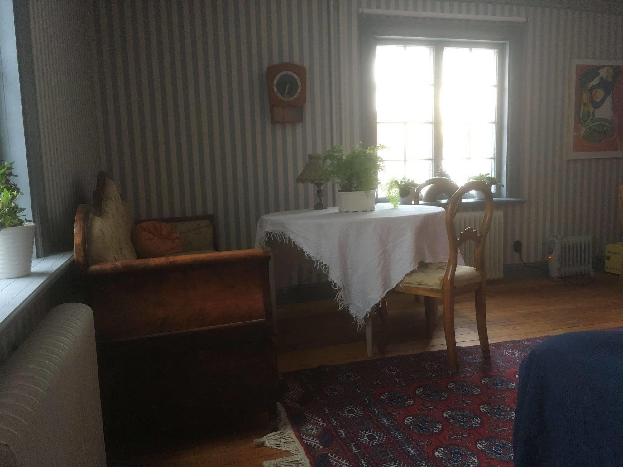 נאקה Stockholm B&B Cottage מראה חיצוני תמונה