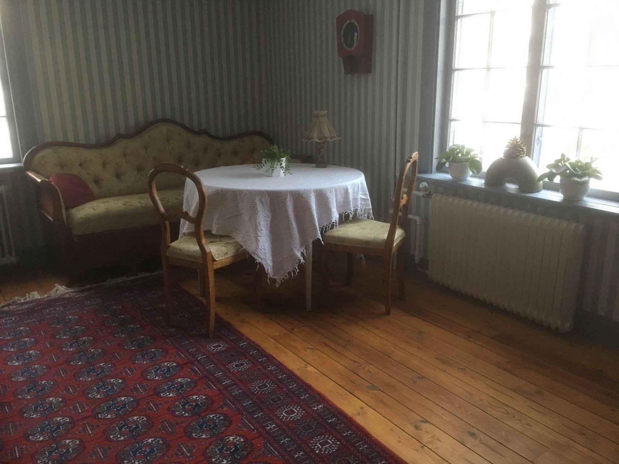 נאקה Stockholm B&B Cottage מראה חיצוני תמונה