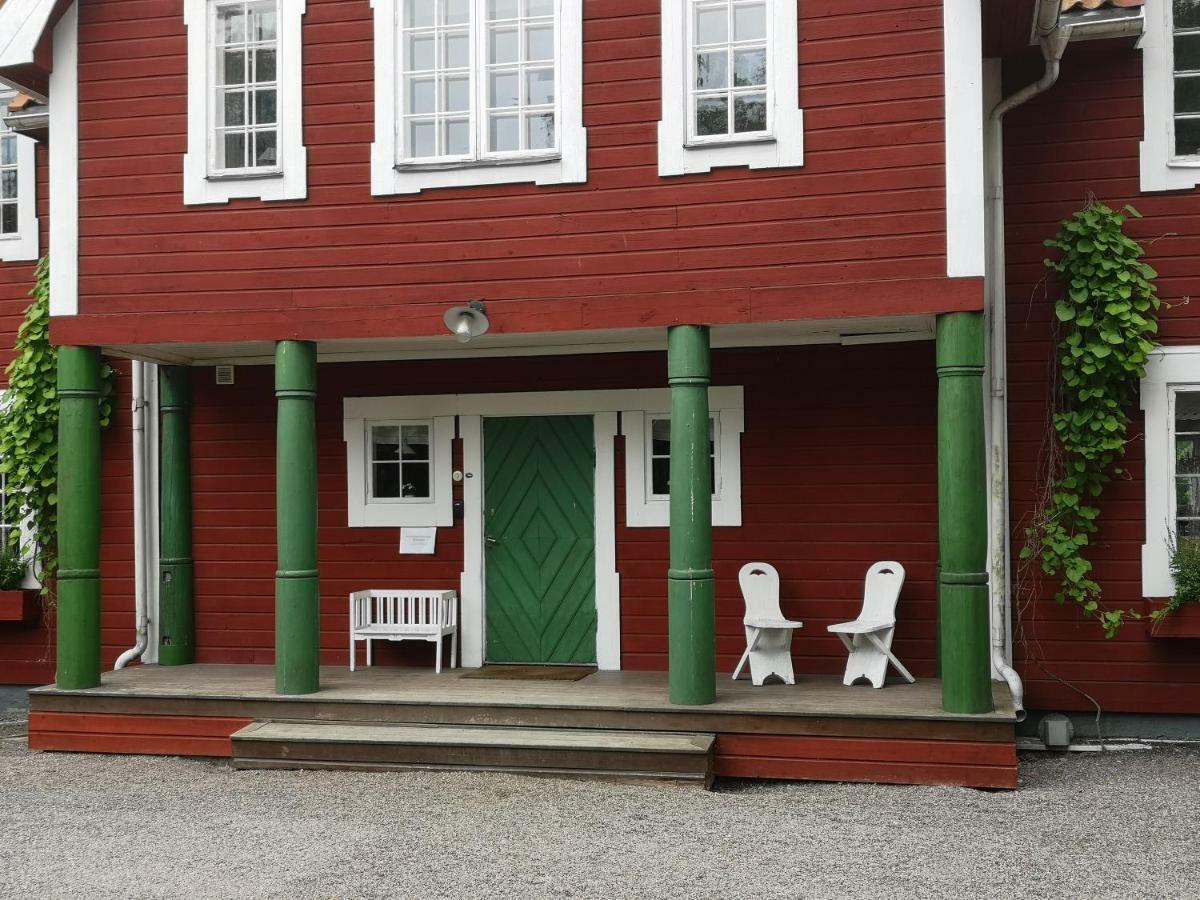 נאקה Stockholm B&B Cottage מראה חיצוני תמונה